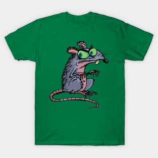 rat looking at us threateningly T-Shirt